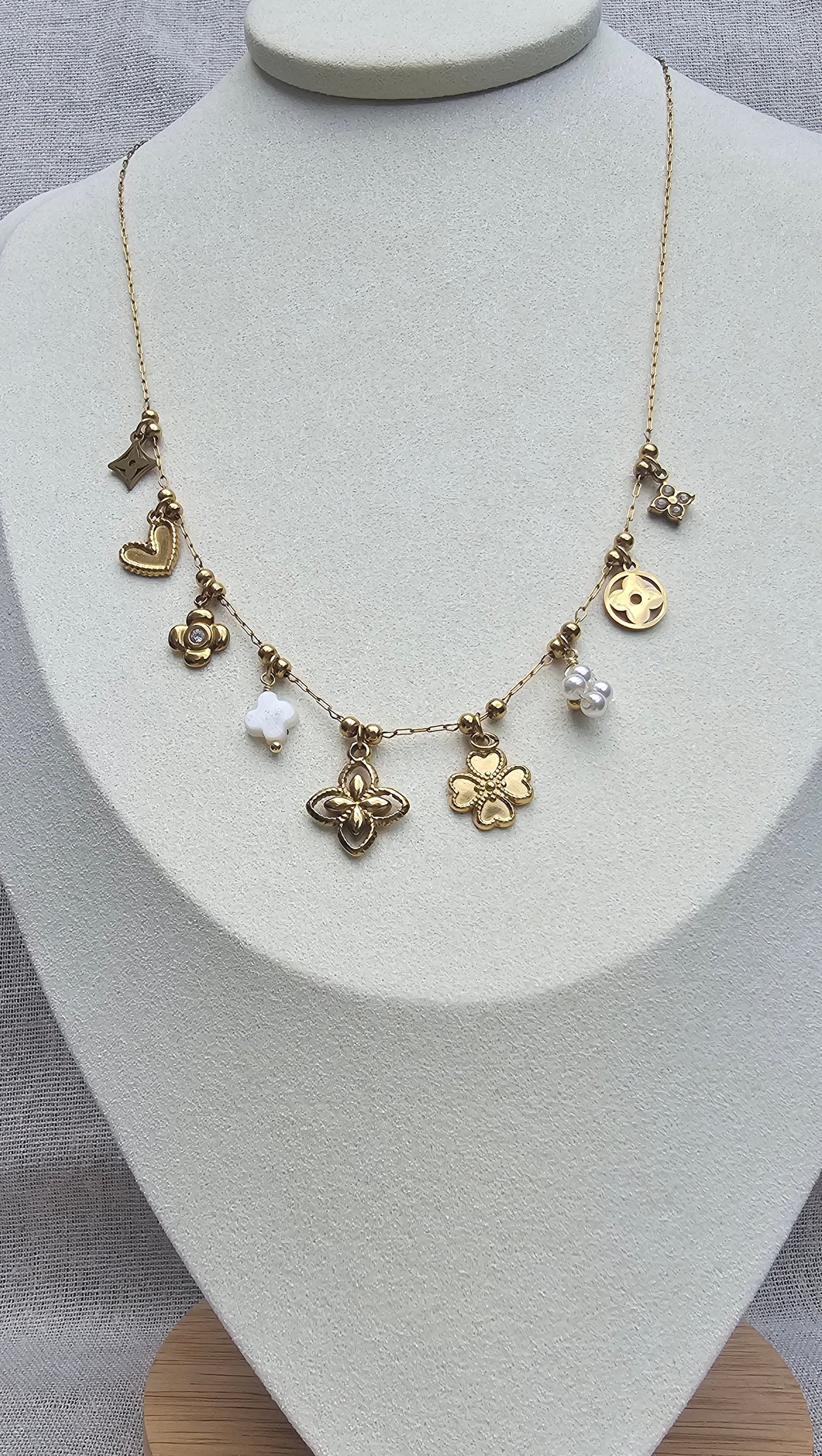 Collier Clea