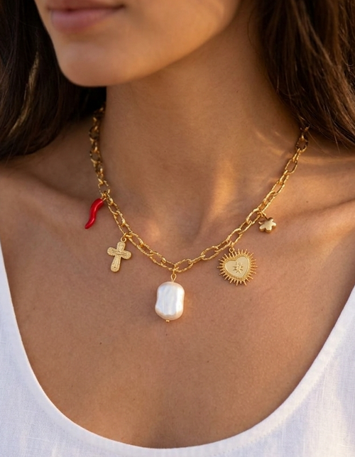 Collier Charms Bohème en acier inoxydable porté