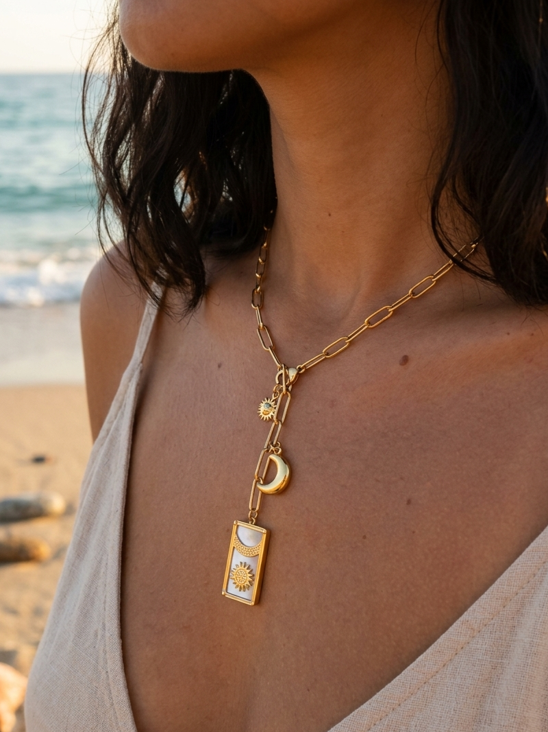 Collier Moon lune soleil nacre doré femme