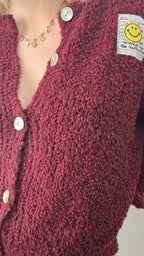 Gilet bordeaux en maille bouclée femme Louna détail texture
