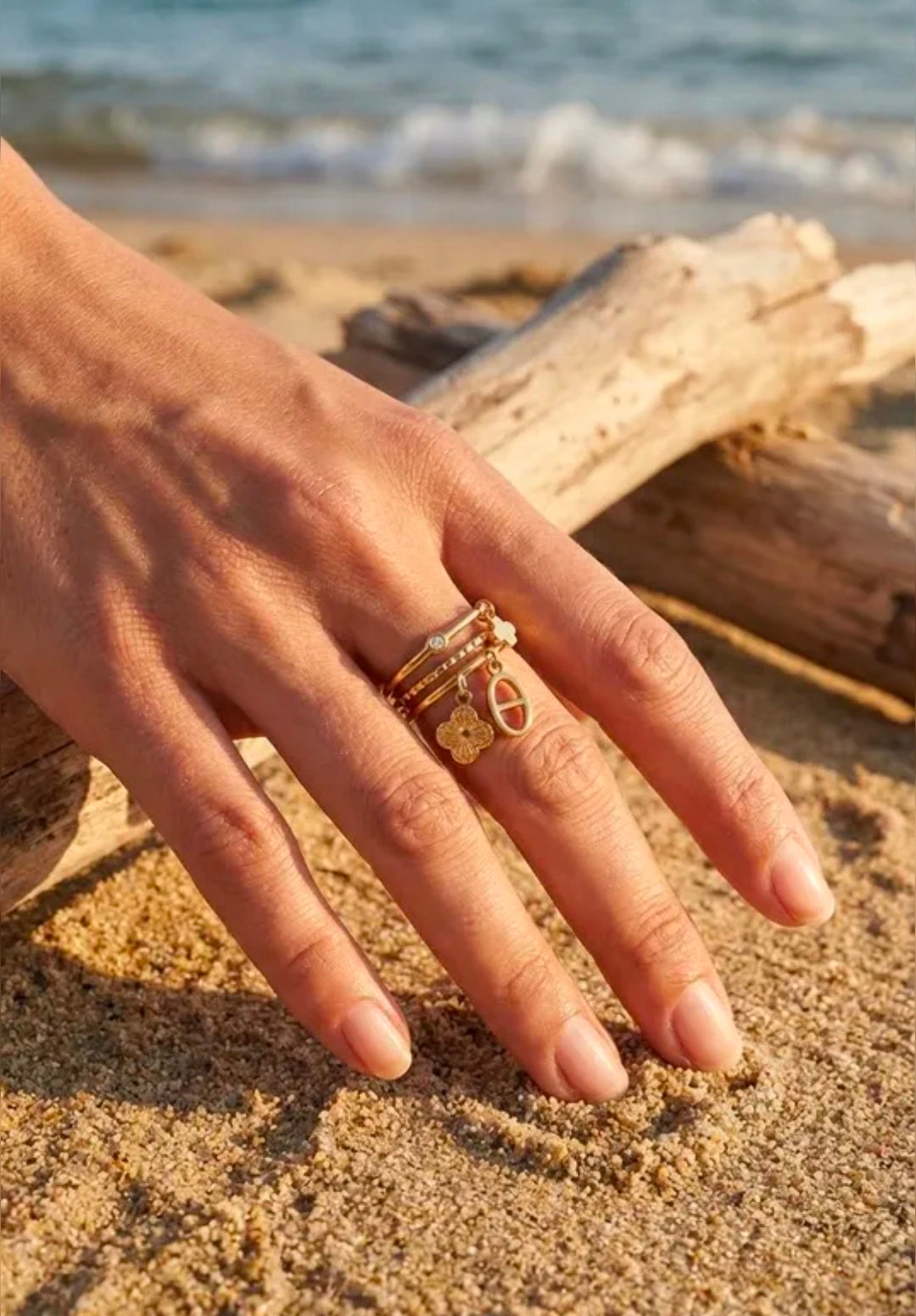 Bague | ASSIA