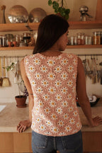 Top crochet rose marguerites blanches femme Veya vue dos